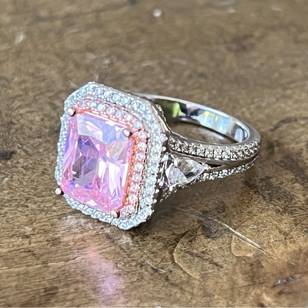 Sterling Silver Pink & White Stone Ring – Size 7 – 6.6g – Excellent Condition - Picture 2 of 10